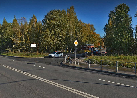 Въезд на КПП с Зольной